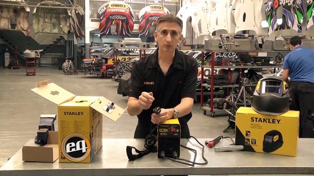 STANLEY: Soldadora Inverter MMA De 130 A