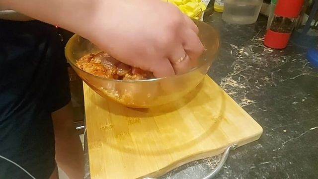 Сочная говядина с картофелем в духовке