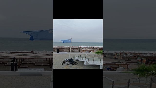 🌴Черноморский шторм на пляже Ривьера в Сочи !!!