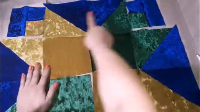 Корпе с узорами ТЮЛЬПАНЫ