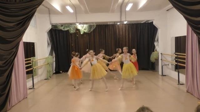 Мастерская балета в Самаре. Осенний вальс