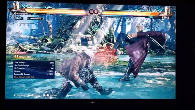TEKKEN 8 ( BRYAN FURY ) Doing some Easy Staple combos on( PS5 Pad)