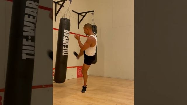 Muaythai Double Kick For Cardio