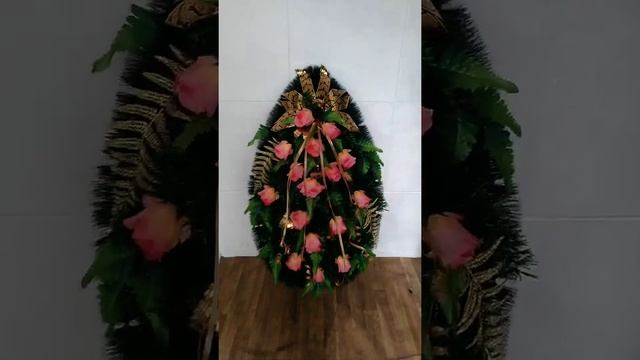 Венок В22, ритуальные венки и корзины в Санкт-Петербурге, наш сайт venki-piter.ru