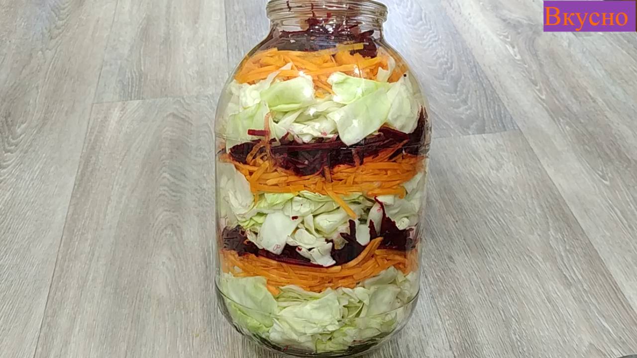 Вечером делаю, к обеду готова, к следующему вечеру её уже нет.ЗАКУСКА ИЗ КАПУСТЫ. cabbage.appetizer