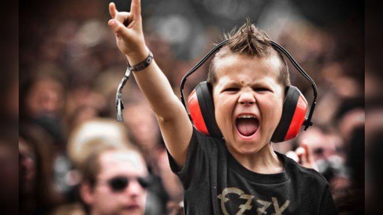 Даёшь РОК! Назван самый популярный жанр музыки среди россиян | пародия «Лягу-прилягу»