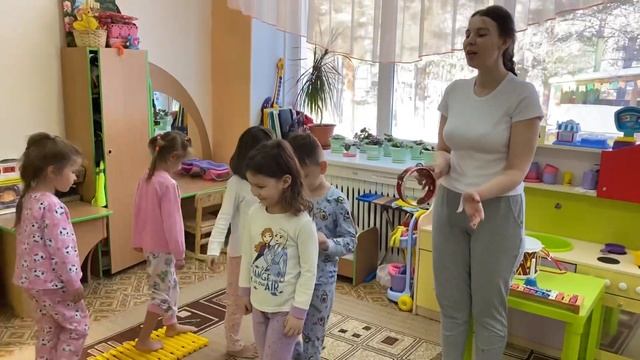 Корригирующая гимнастика после сна.