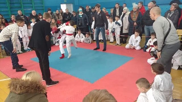 2-й бой Кирилла. Продолжение после травмы.