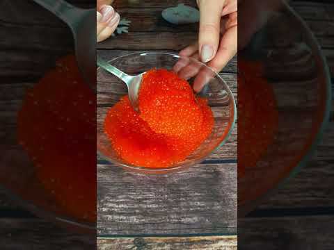 Солю икру форели !  подробный рецепт уже сегодня #shorts