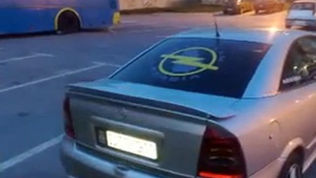 Opel Astra Bertone 1.8 16v No.1