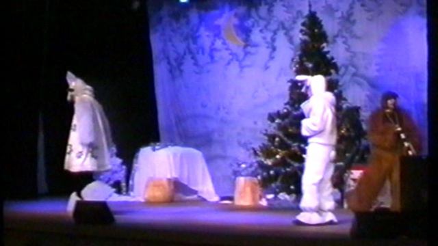 Новогодний спектакль 2003