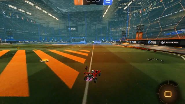 чилим в ROCKET LEAGUE (а ещё теперь мне можно донатить)
