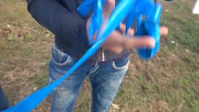 БРОСАЕМ ТЕЛЕФОН НА ЗЕМЛЮ