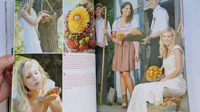 Книга Moments of Love. Flowers and Decorations