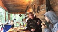 КАРЕЛИЯ, ПЯОЗЕРО, ДИКИЙ ВОДОПАД КИВАККАКОСКИ, НАСОБИРАЛИ ЧЕРНИКИ