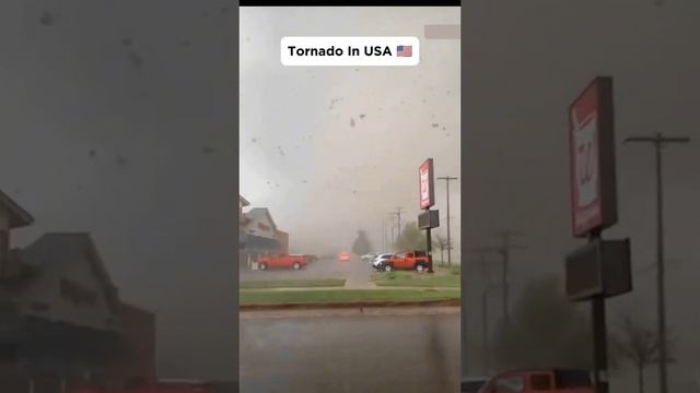 I tornado negli Usa sono spaventosi!