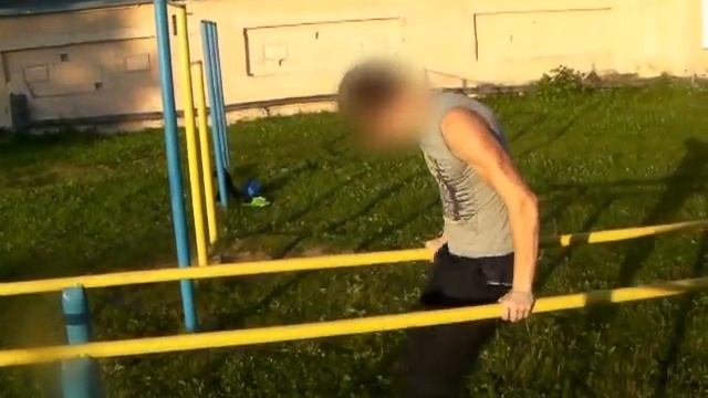 Неудачная связка элементов на брусьях