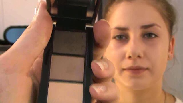 Макияж с акцентом косметикой Орифлейм