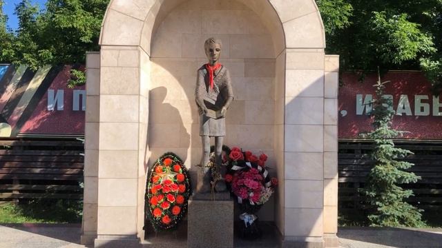 Мемориальный комплекс Тане Савичевой и детям войны