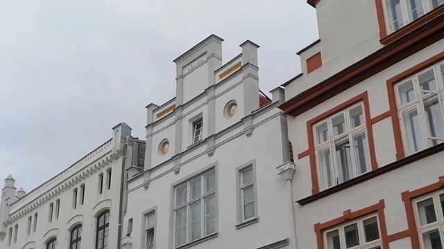 Как я чувствую себя после прививки BioNTech/Pfizer. Гуляю.