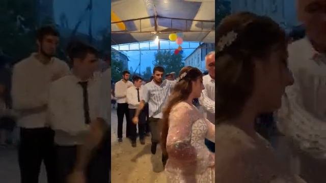 Свадьба в Сиртиче. Танец жениха и невесты.