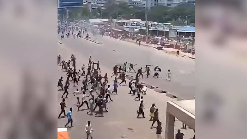 Массовые беспорядки в Бангладеш