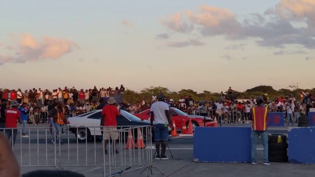 Drag Racing Jamaica - 2JZ R33 GTR vs K20 DC2 Integra