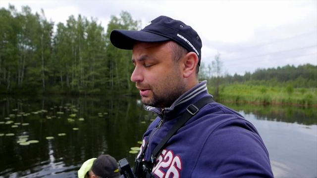 Хороший клев Щуки на реке. Ловля Щуки на счёт. Кто поймает больше? Красноперка на воблер.
