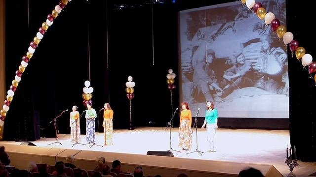 Михайлов День 2015  Песня «Сыплет рябина кораллы»