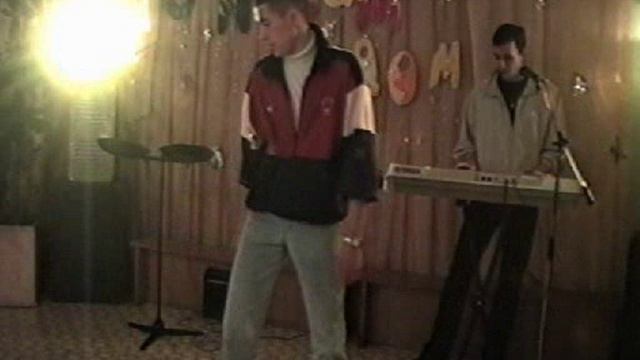 РОМА МЕДВЕДЕВ (г.Омск) - ЖЕЛАЮ СЧАСТЬЯ (муз.и сл.С.Кузнецов)