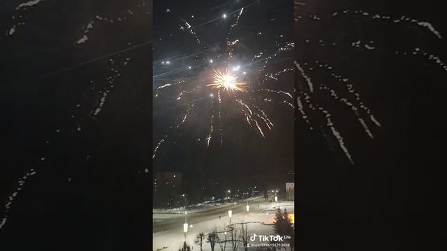 С новым годом 2024
