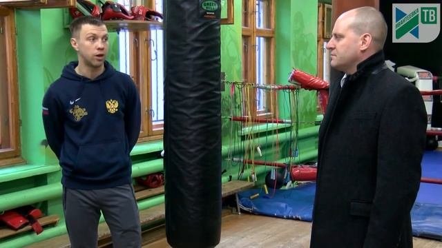 Спортивная Ивантеевка   Глава посетил секцию бокса