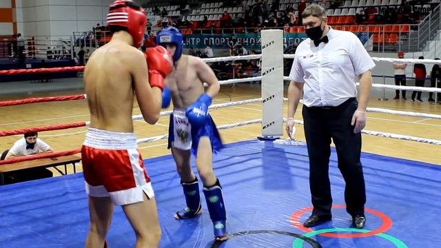 К-1. Хабибуллин Ильяс красный - Чубаров Андрей синий. День 1. ПФО в Уфе. 11.02.2021г.