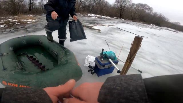ЗА СУДАКОМ НА ЛОДКЕ, ЛОВЛЯ СУДАКА В ДЕКАБРЕ 29 12 2023