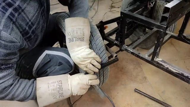 Babam elektrikli arabayı beğenmedi bakın bana ne yaptırdı, PVC borulardan yaptık