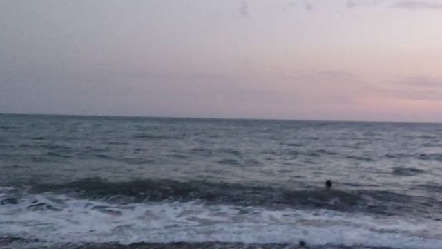 Закат на Черном море. 1000016899.mp4