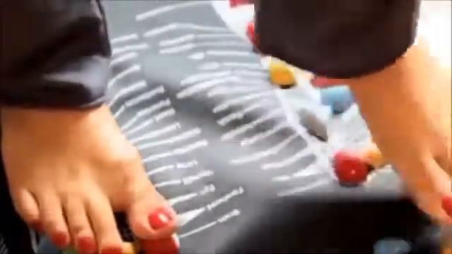 Дорожка массажная с цветными камнями