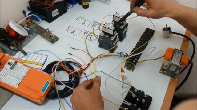 Подключение дистанционного пульта Telecrane F21 E1B