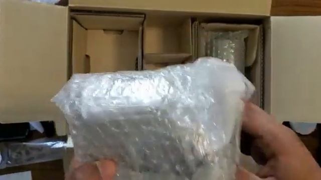 Nikon D3500 DSLR Unboxing & Impressions