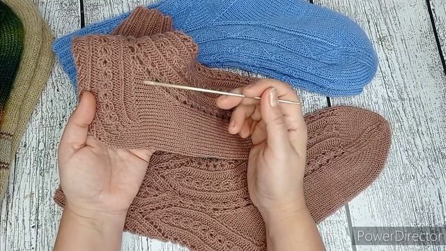 Вяжем красивые носки. Краткое описание..mp4