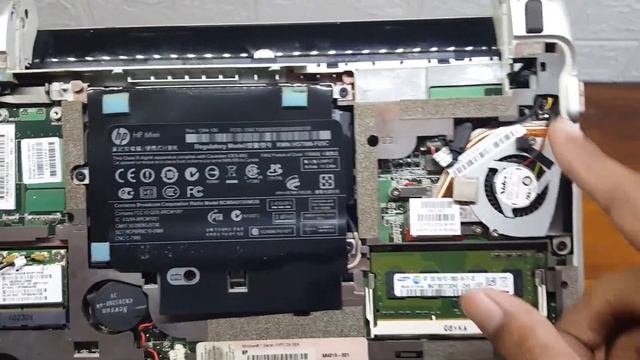 Bongkar HP Mini 210-2000 | Tanpa Baut, Ram DDR3!