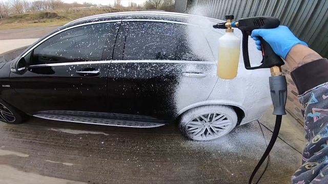 MERCEDES GLC 43 AMG QUICK WASH