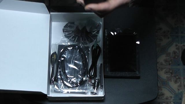 Посылка из китая AliExpress МОНИТОР ДЛЯ ВИДЕОКАМЕРЫ SabArtWork