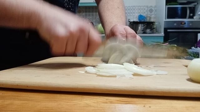 быстрая нарезка лука.mp4