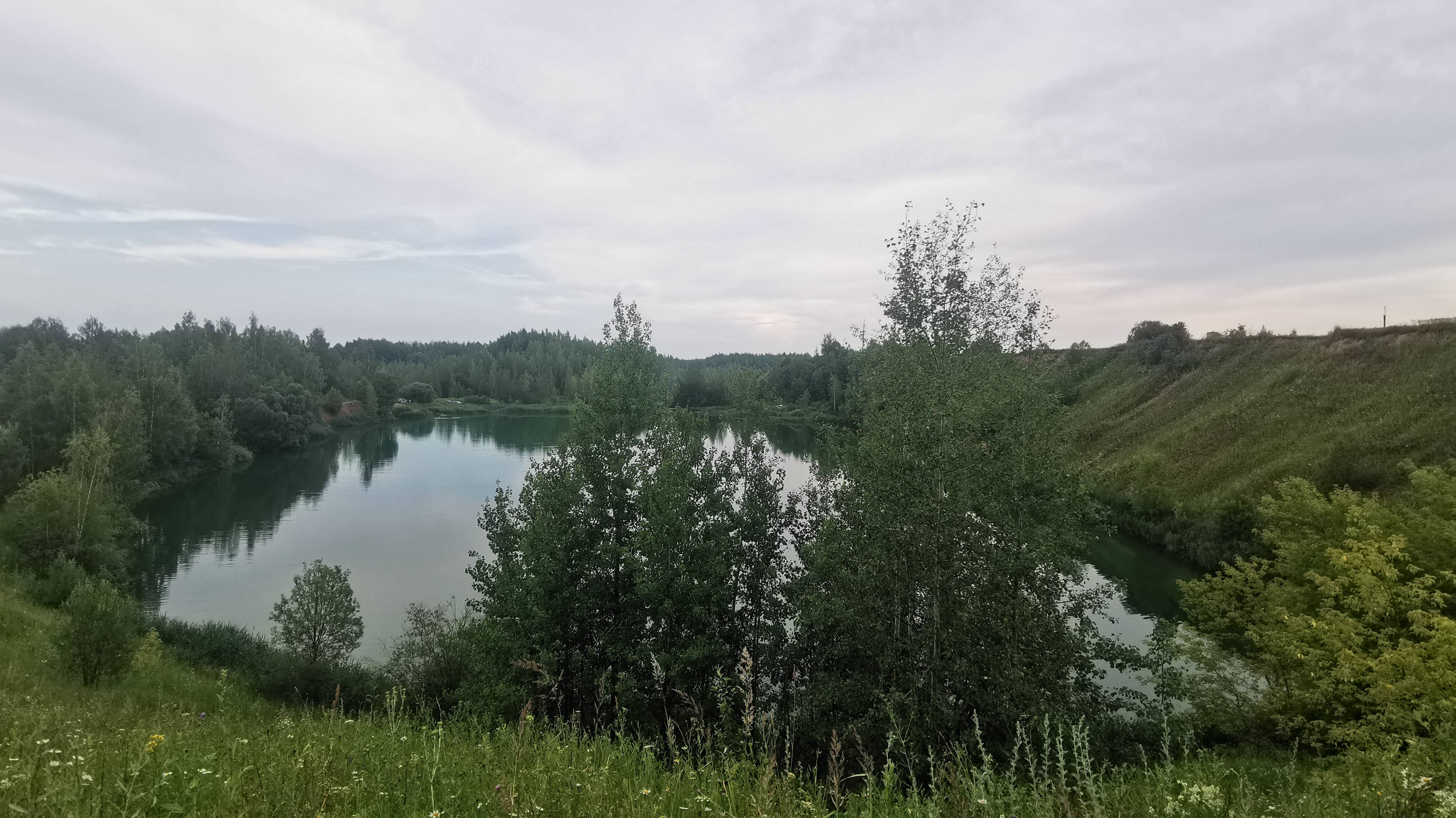 Озеро Голубое ( Пригорское) и Смоленский Стоунхедж