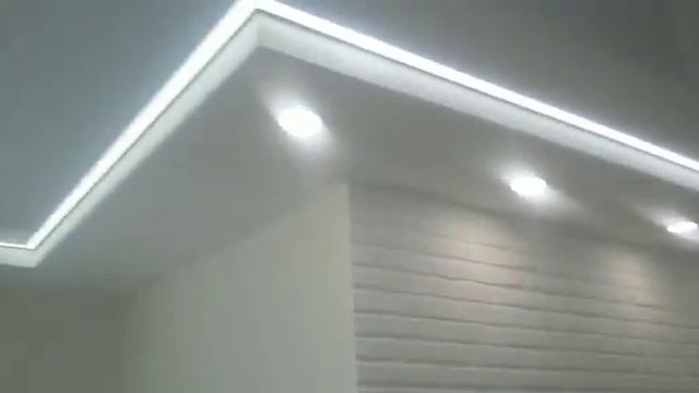 Контурная подсветка в натяжном потолке