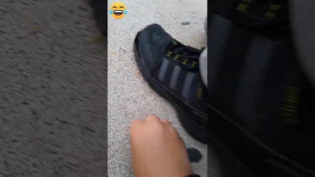 не покупайте на рынке обувь