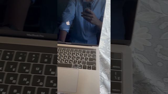 MacBook Pro 13 2019 256gb