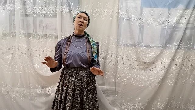 За горою каменною