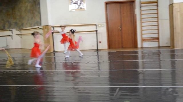 Luana Balet 2016